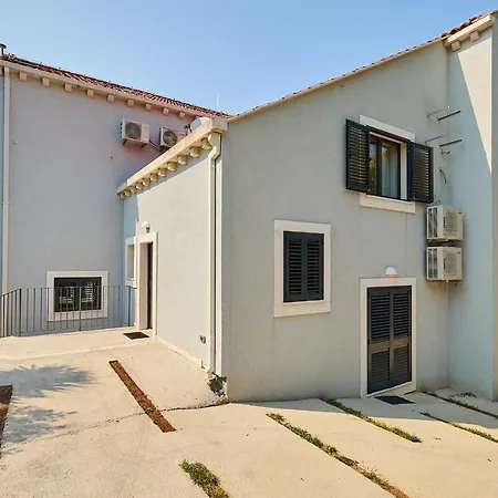 Villa Hedera *